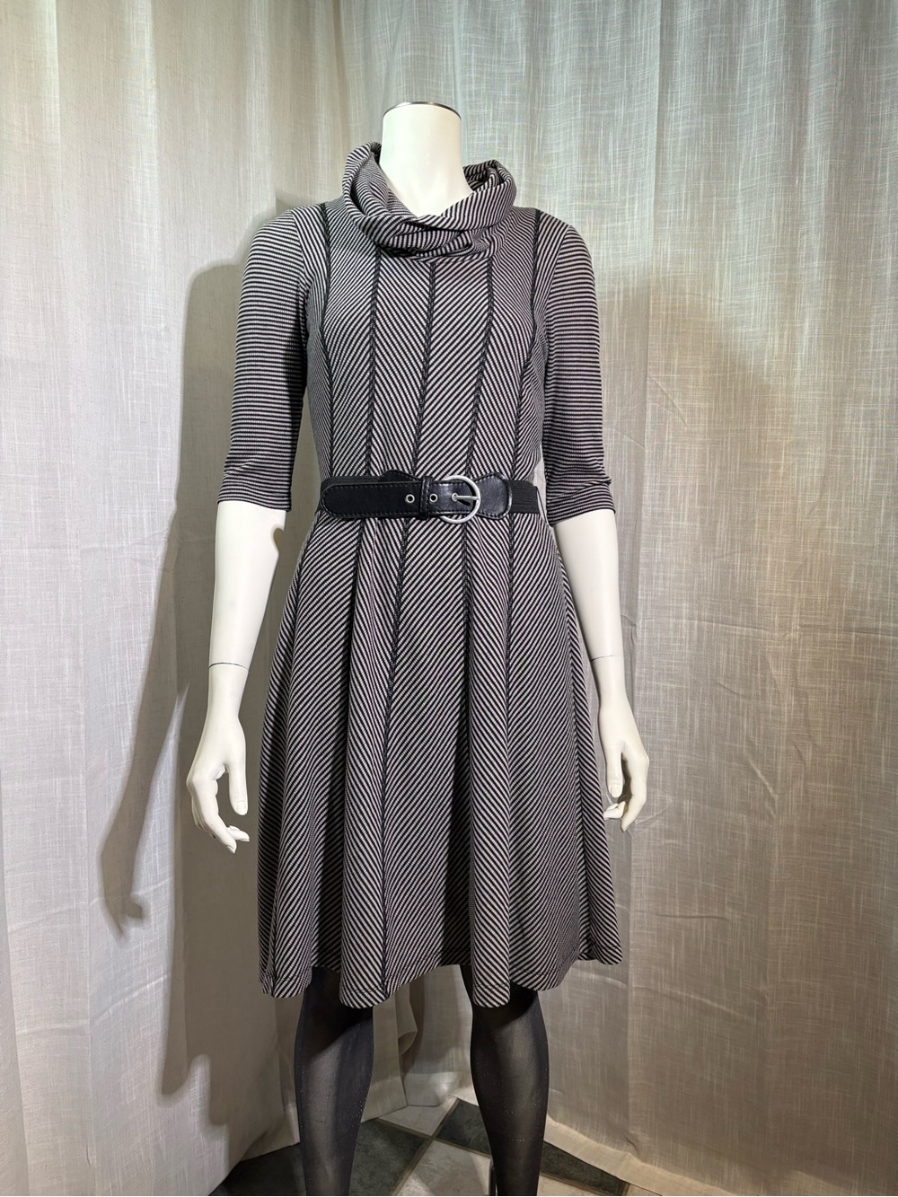 Vintage Robbie Bee Gray Herringbone Belted A-line Cowl Neck Midi Dress